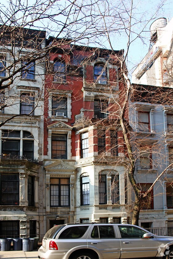 Foto del edificio - 118 W 73rd St