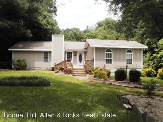 Foto principal - 4 br, 2.5 bath House - 2800 Jason Drive