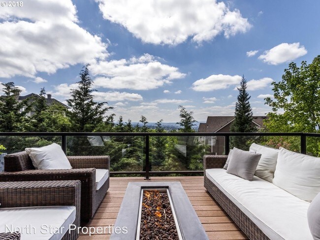 Foto del edificio - 5 br, 3.5 bath House - 3945 NW Devoto Lane