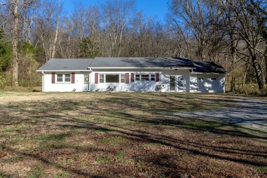 Foto principal - 1026 Due West Ave N