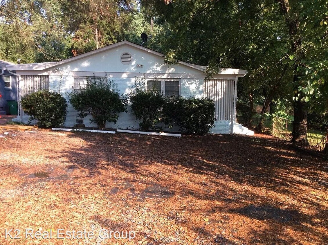 Primary Photo - 2 br, 1 bath House - 2509 Eastway Drive