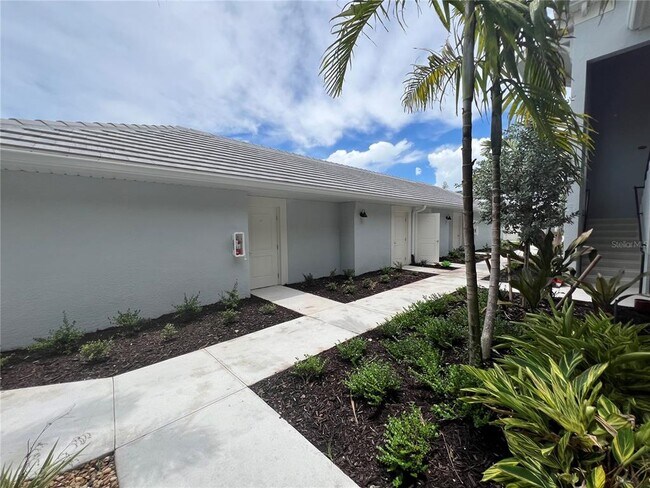 Foto del edificio - 14277 Heritage Landing Blvd