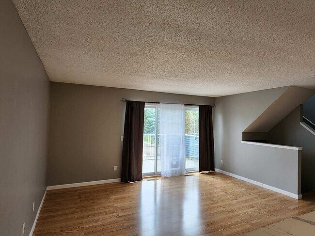 Foto del edificio - 2523 E 117th St