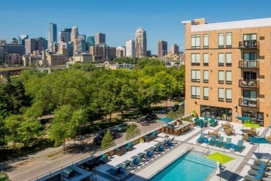 Foto del edificio - Mill & Main