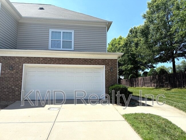 Building Photo - 11504 Amarone Dr