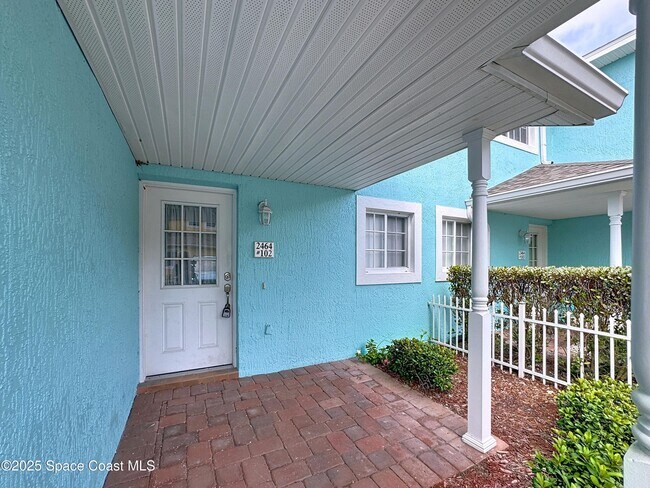 Building Photo - 2464 Hemingway Ln