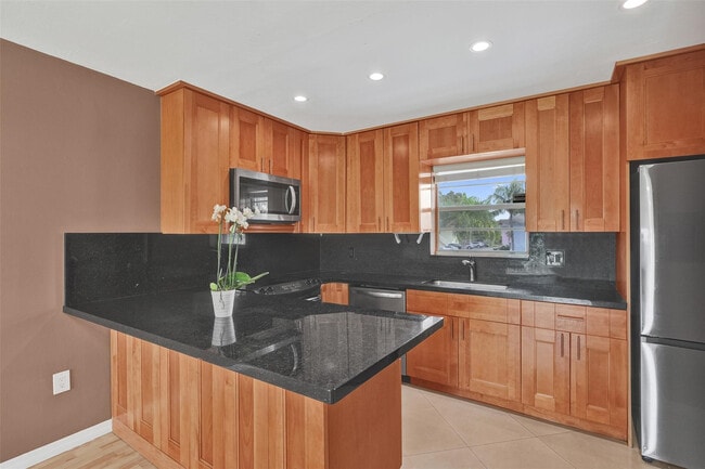 Foto del edificio - 7580 SW 82nd St