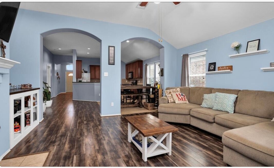 Building Photo - 5015 Bridgecrossing Ct