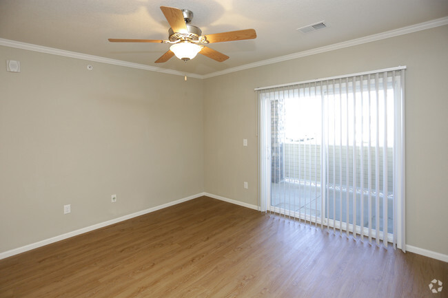 1BR, 1BA - 600 SF - Cimarron Apartments