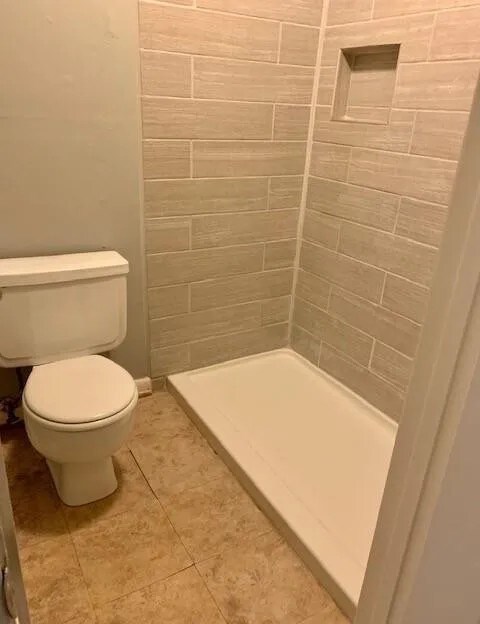 Building Photo - 304 Tauber St