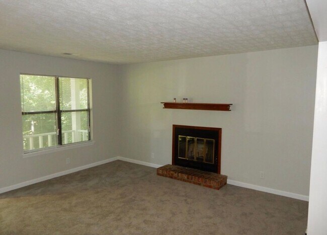 Building Photo - Nice zero lot line 3/2 with exterior out building by Carter Realty Advisors,LLC
