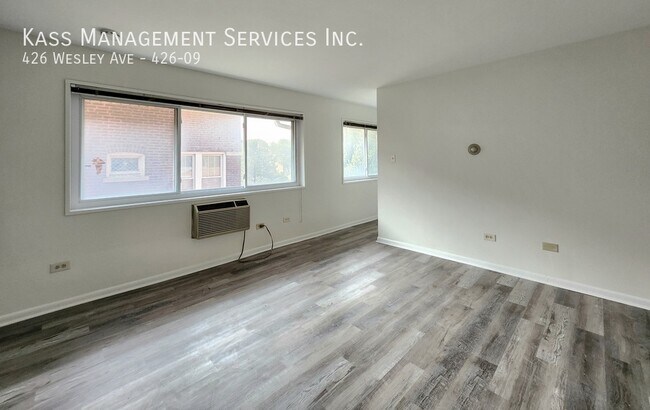 Foto del edificio - 426 Wesley Ave
