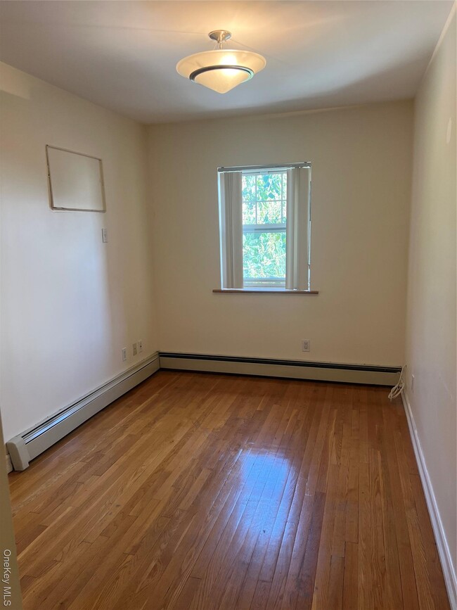 Building Photo - 25-65 23rd St