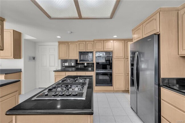 Foto del edificio - 1761 Hillfair Dr