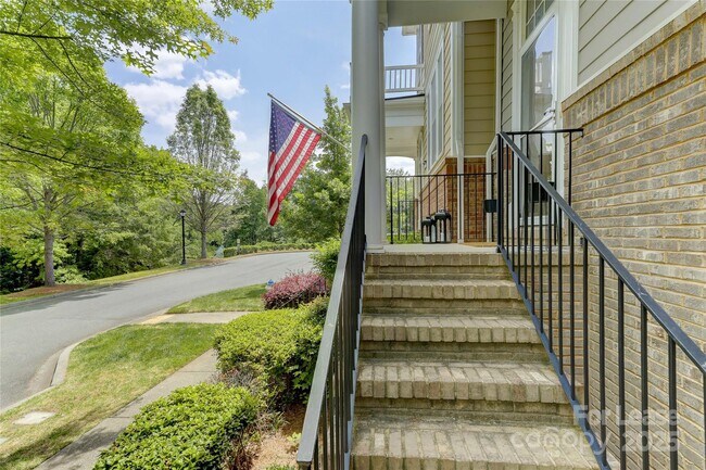 Foto del edificio - 1132 Drayton Ct