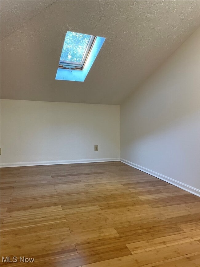 Building Photo - 4210 Clinton Ave