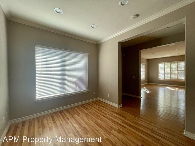 Foto del edificio - 3 br, 2.5 bath House - 4008 Alicia Ct
