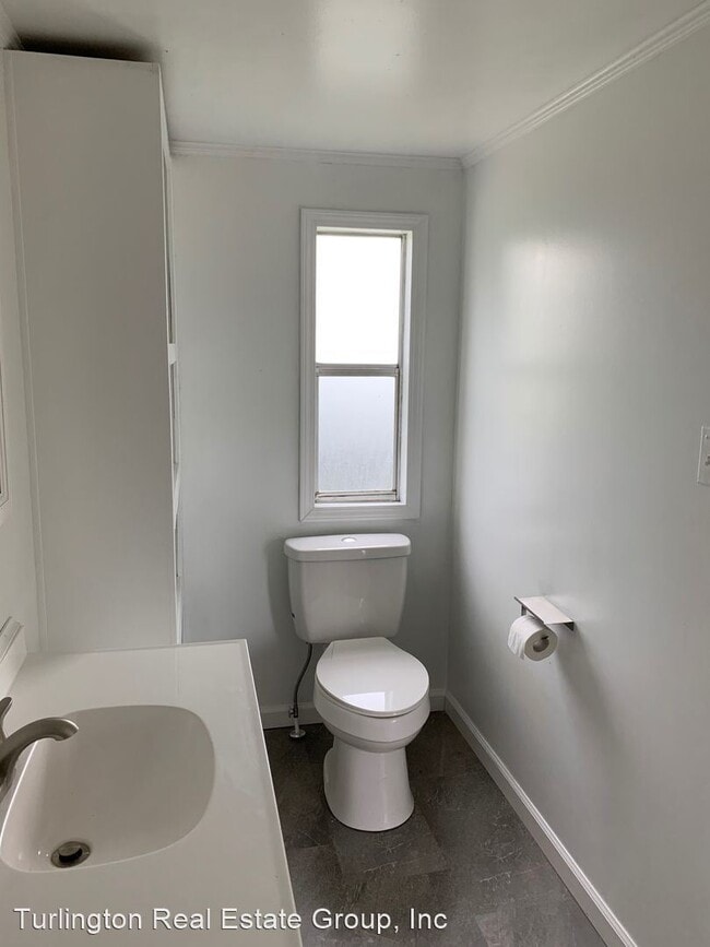 Building Photo - 3 br, 2 bath House - 102 Wilson St