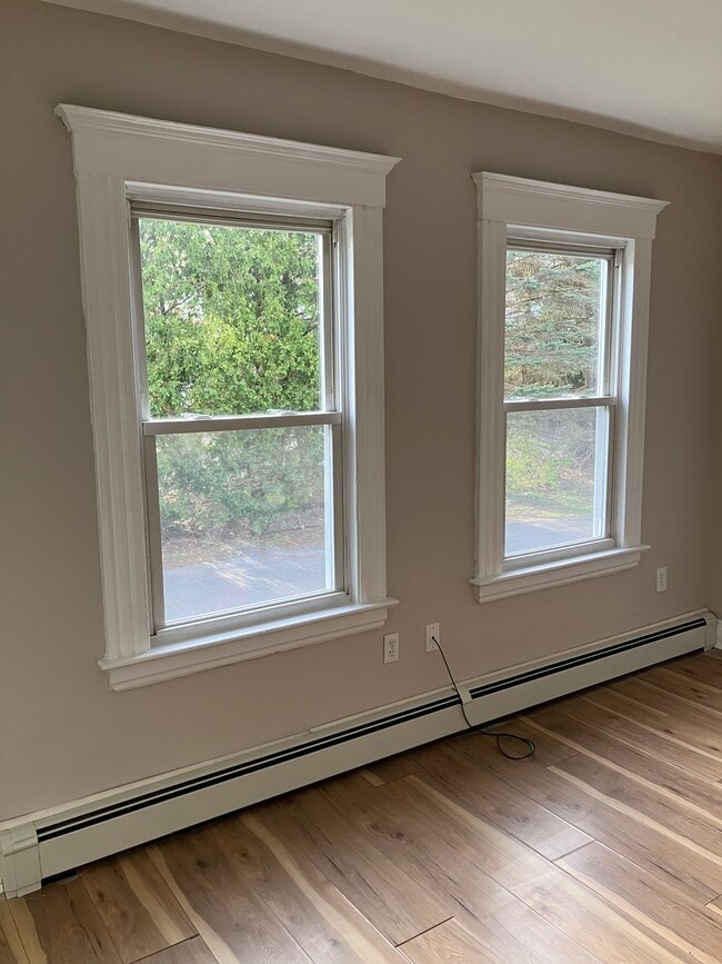 Dining room - 111 Highland St