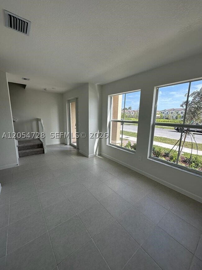 Building Photo - 26460 SW 148th Ct