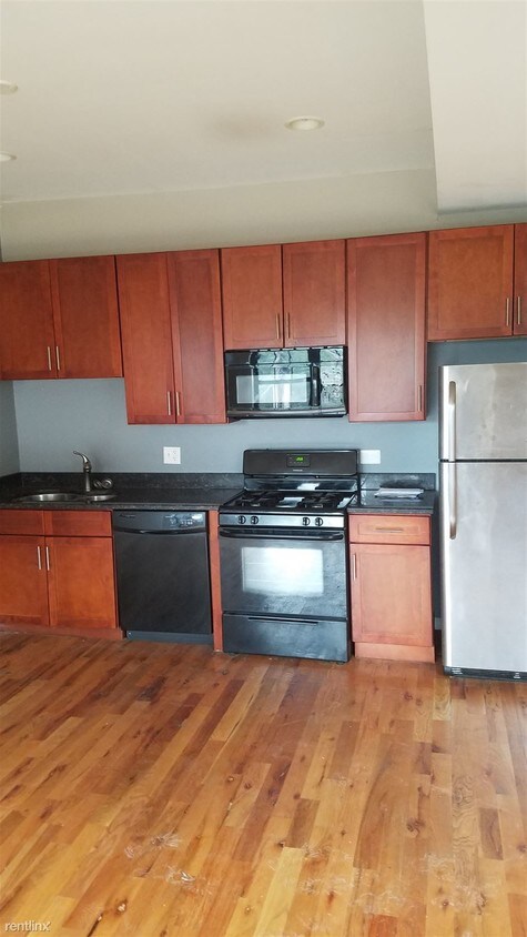 Foto principal - 6553 S King Dr