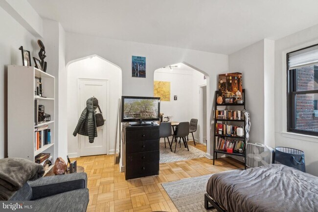 Foto del edificio - 1010 25th St NW