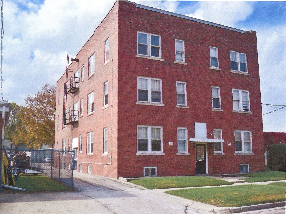 Exterior - 74 S West St