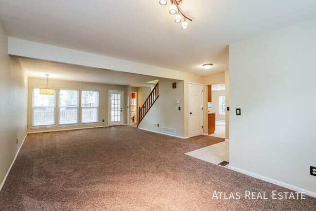Foto del edificio - 8876 Red Bush Trail
