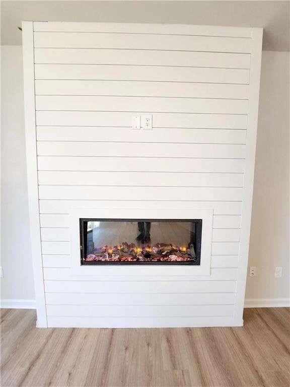 Building Photo - 5165 Sidney Sq Dr