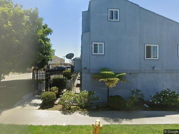 Beautiful Floor Plan MUST SEE - 210 E Plymouth St