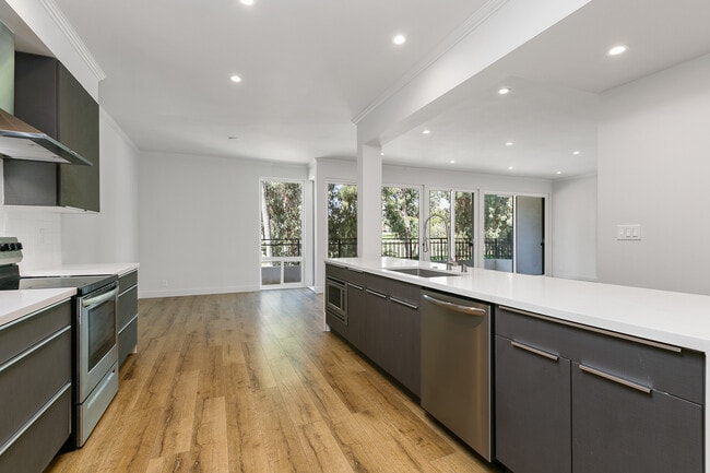 Building Photo - 12320 Montana