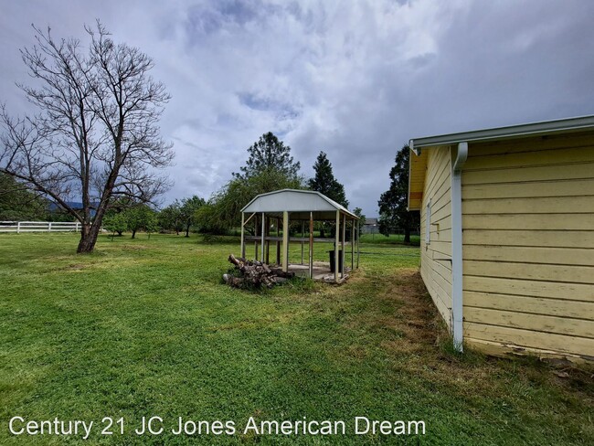 Building Photo - 3 br, 2 bath House - 1245 Annabelle Lane