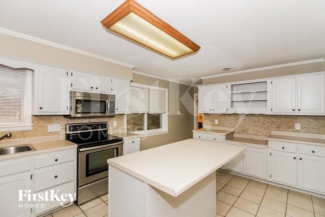 Building Photo - 647 Wheatley Cove