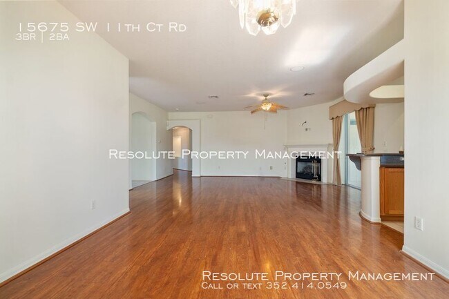 Foto del edificio - Gorgeous golf view home