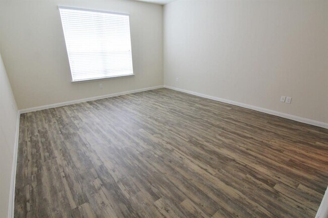 Building Photo - 3811 Lexington Grove Ct