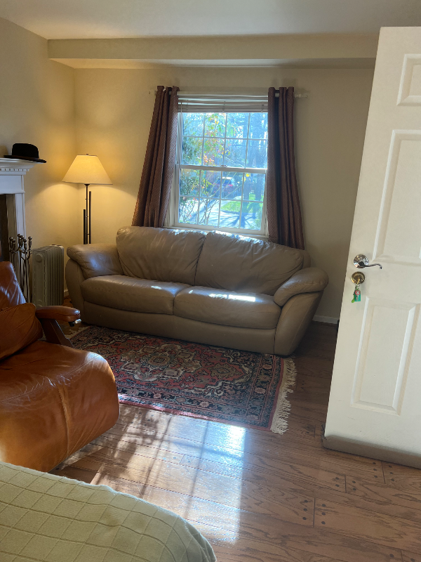 Foto del edificio - 6807 Buttermere Ln