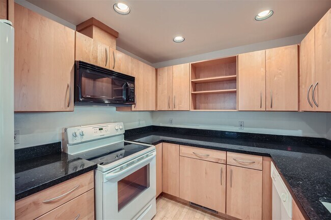Foto del edificio - 815 23rd Ave S