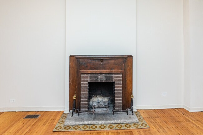 Foto del edificio - 2739 N Hampden Ct