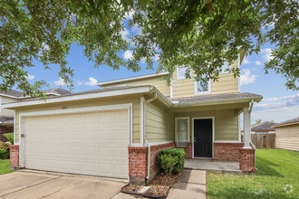 Building Photo - 8210 Radial Ct