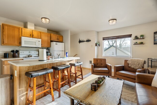 Foto del edificio - 425 2nd Ave W