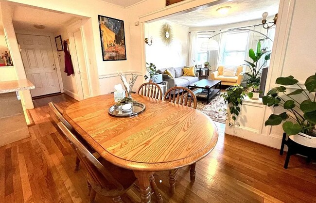 Foto del edificio - 220 Summer St