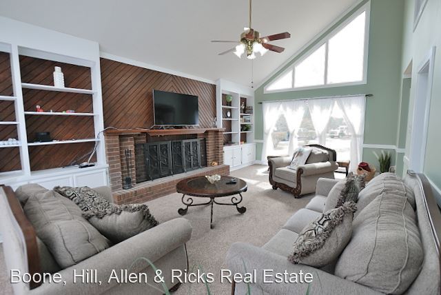 Building Photo - 4 br, 2.5 bath House - 841 Short Spoon Circle