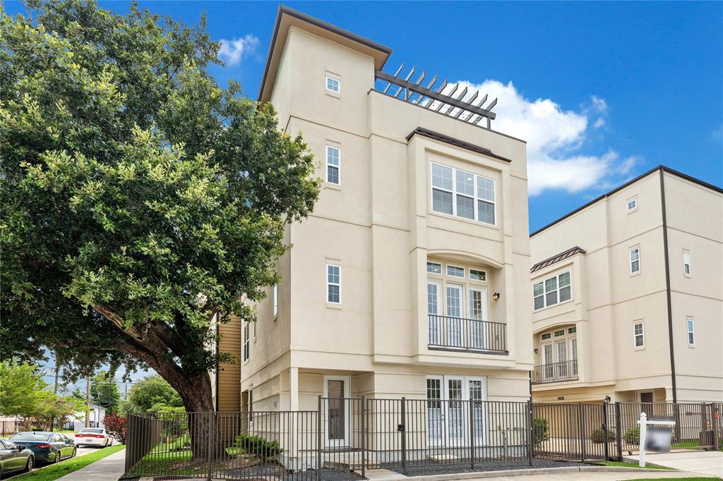 Foto principal - 104 W Drew St
