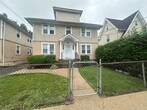 Foto principal - 14 Van Cott Ave