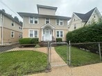 Primary Photo - 14 Van Cott Ave