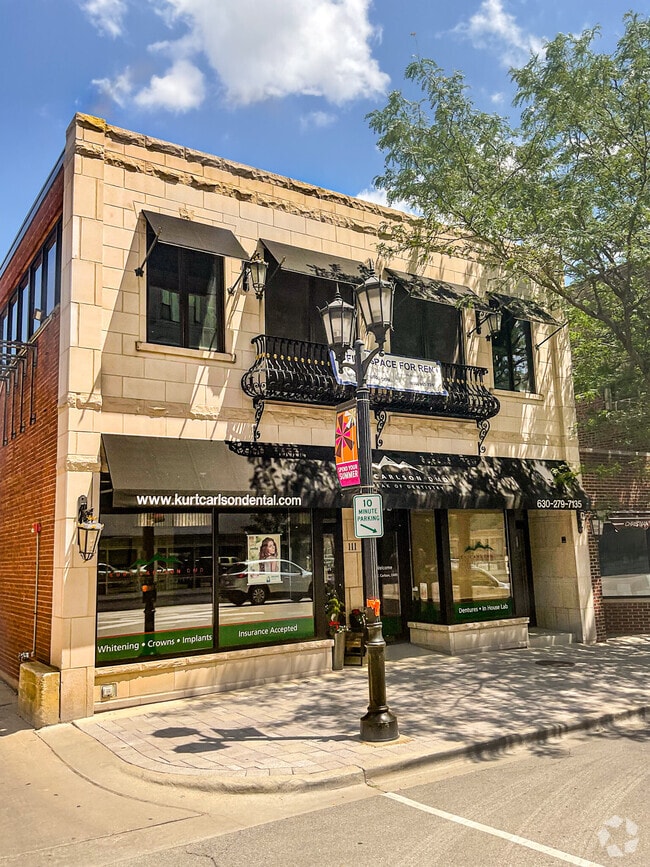 Building Photo - 111 N Addison Ave