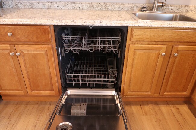 Foto del edificio - 22 Forest St