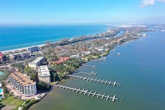 Building Photo - 8625 Midnight Pass Rd