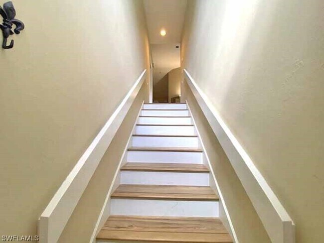 Foto del edificio - 3785 Fieldstone Blvd