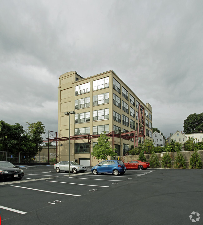 Building Photo - Up Lofts